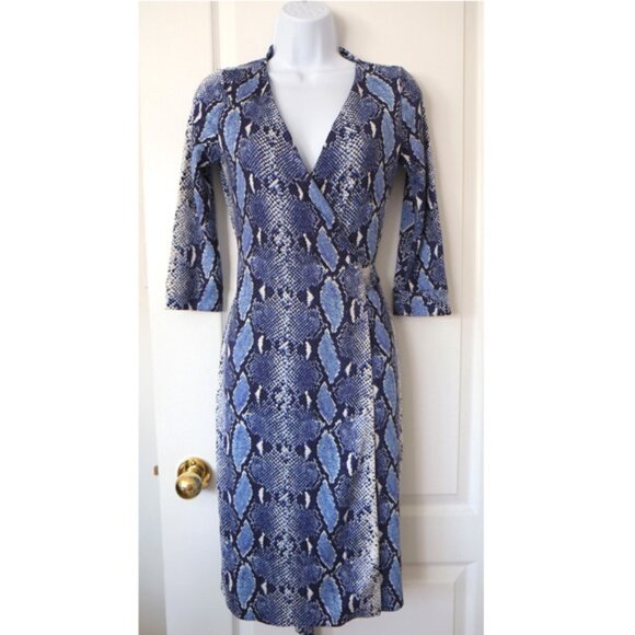Diane von Furstenberg python Julian Two silk jersey wrap dress - Picture 4 of 10